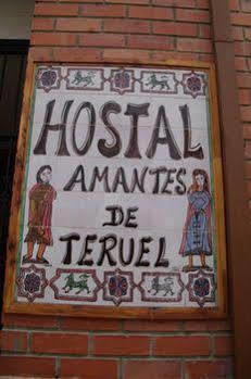 Hostal Amantes De Teruel Exteriör bild